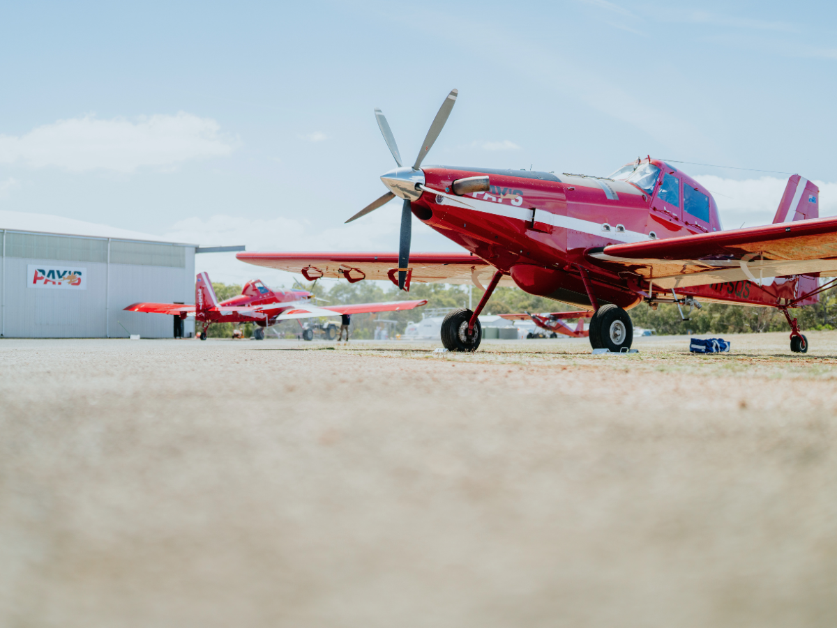 PaysAirtractor80225